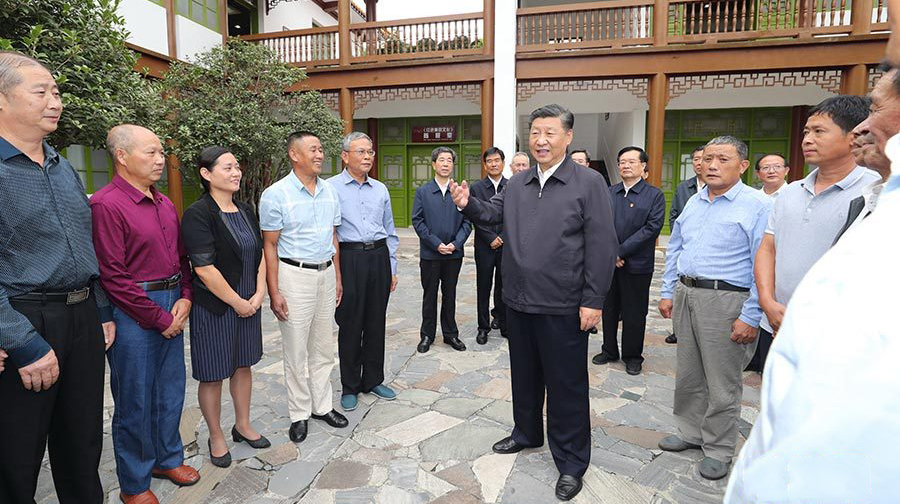 习近平在河南考察时强调 坚定信心埋头苦干奋勇争先 谱写新时代中原更加出彩的绚丽篇章